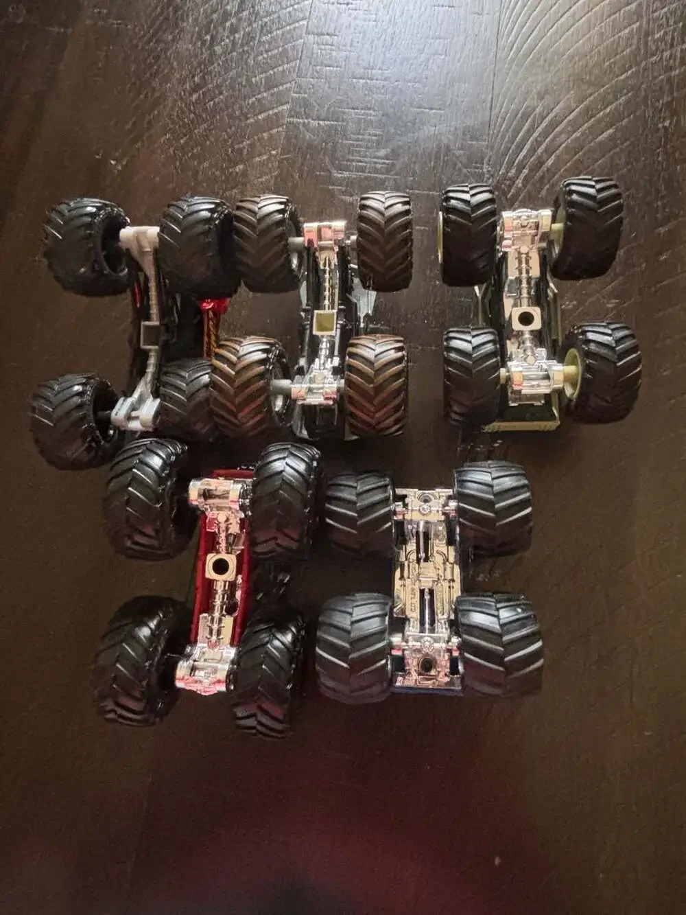 Spin Master Monster Jam Fire and Ice 5 Pack Die-Cast Trucks 1:64